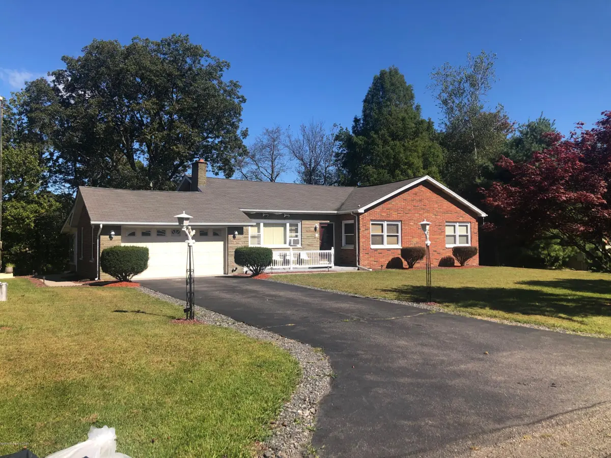 107 Crest Road, Hazle Township in Hazle Township