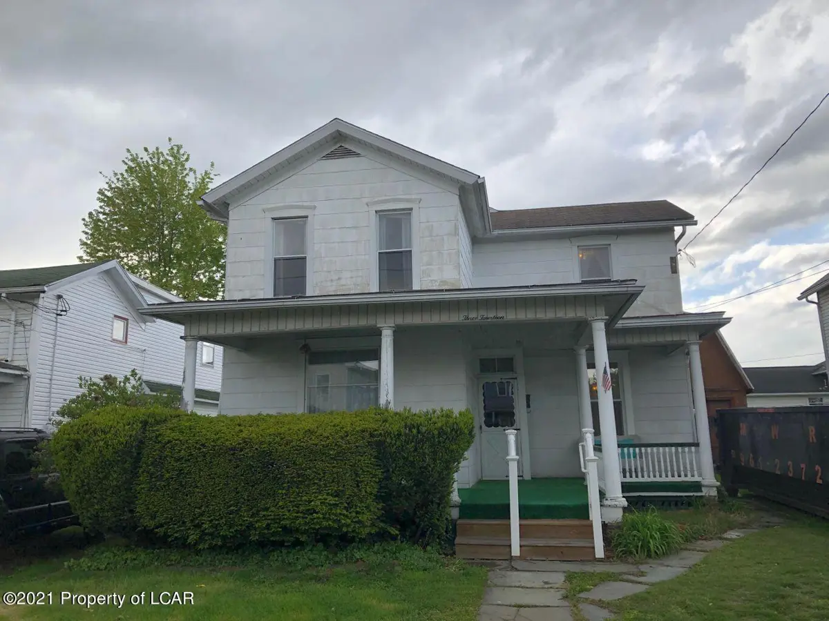 314 Washington Street, West Pittston in West Pittston