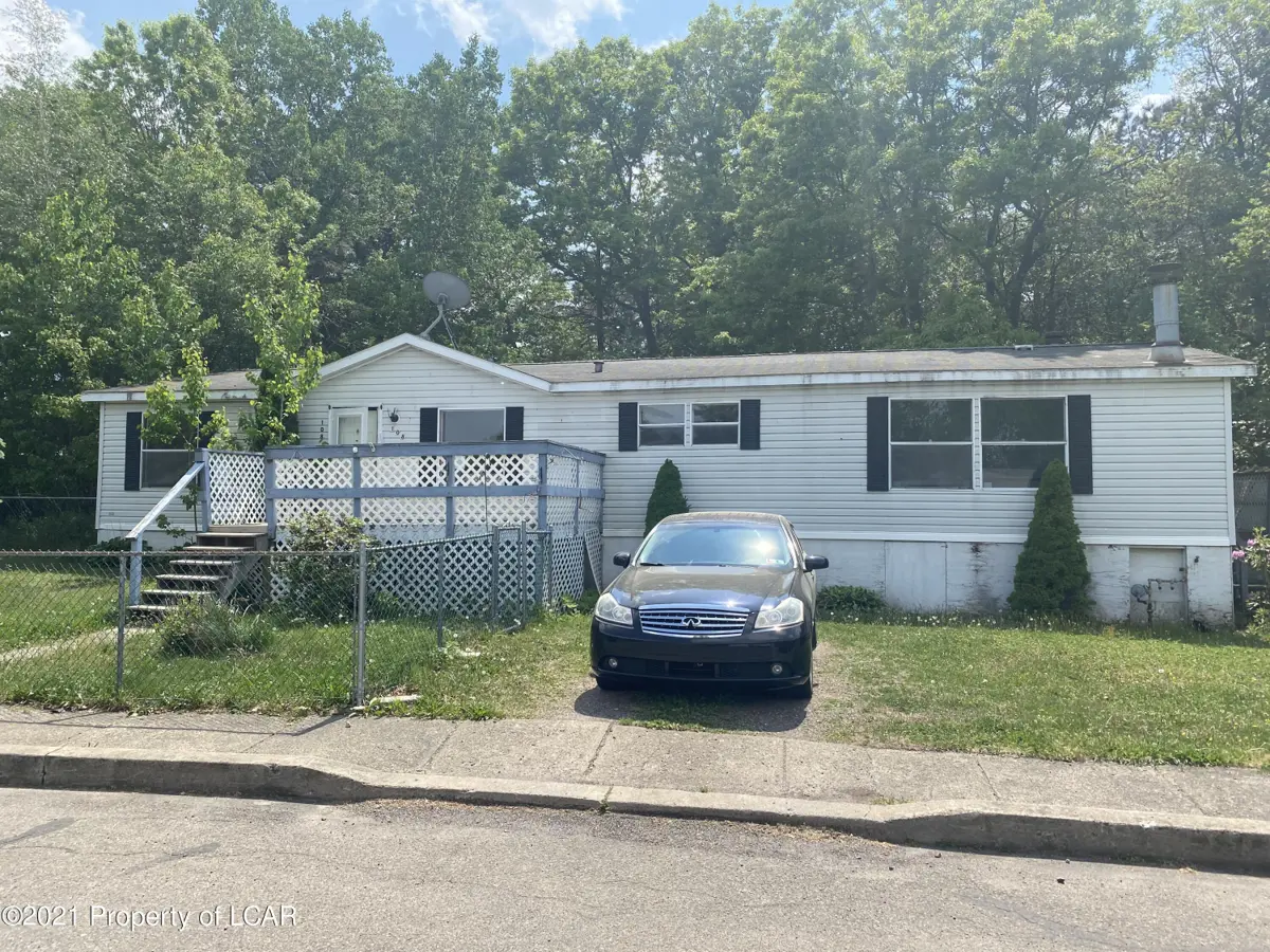 108 S Pine Tree Road, Hazleton in Hazleton