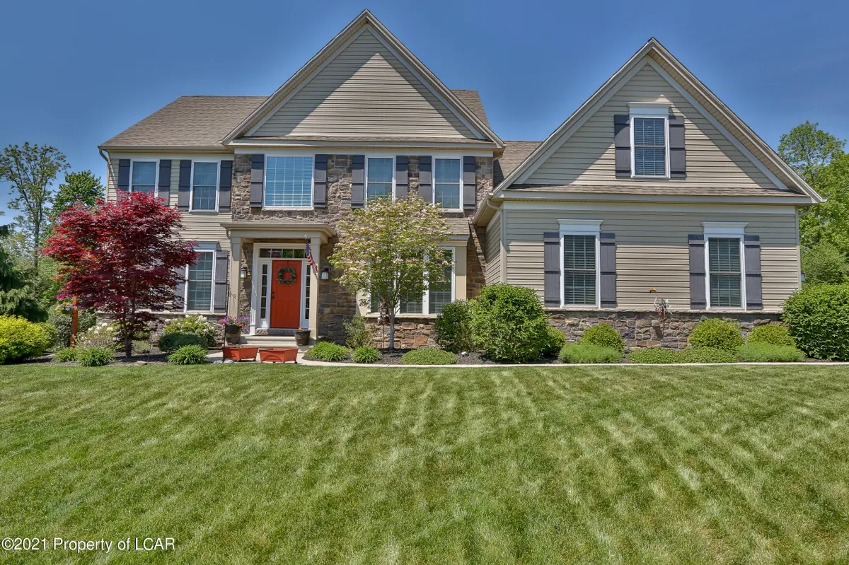 1052 Manor Drive, Mountain Top in Mountain Top