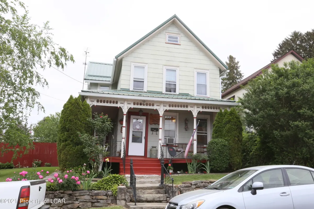 172 Center Street, Pittston in Pittston