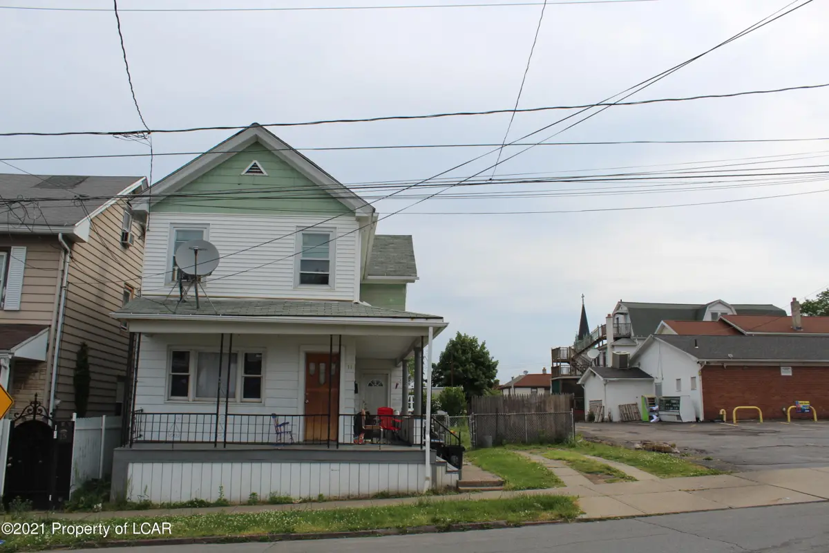 11 W Maple Street, Wilkes-Barre in Wilkes-Barre