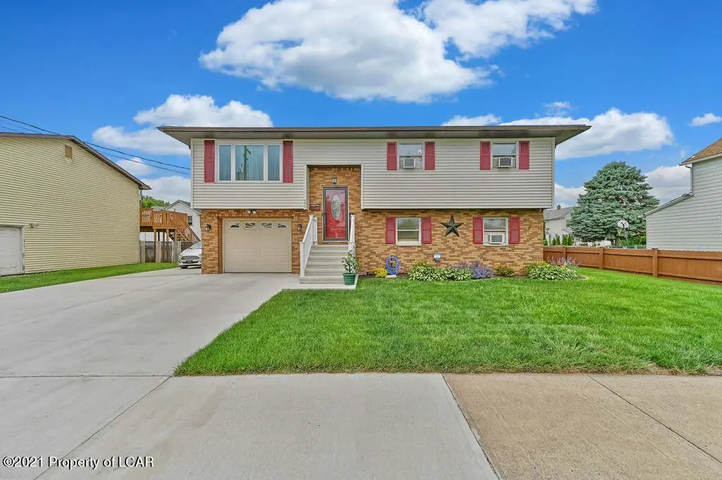 440 Wyoming Street, Hanover Township in Hanover Township