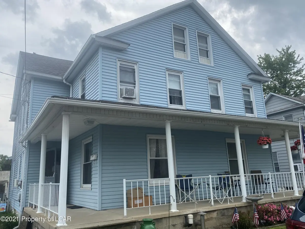 14 - 16 Gregory Street, West Wyoming in West Wyoming
