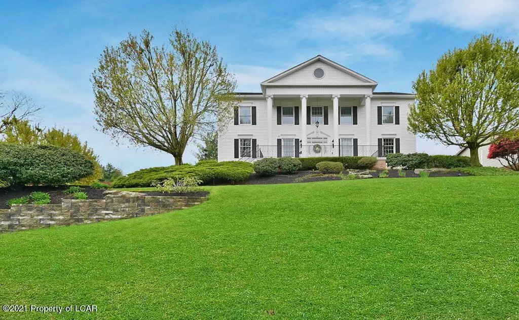 1 Osborne Drive, Pittston in Pittston