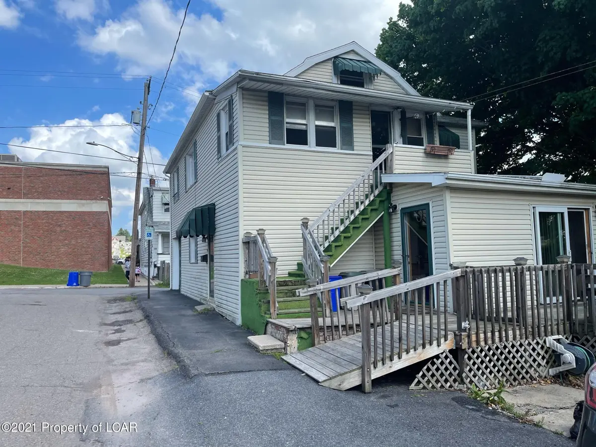 657 Rear Garfield Street, Hazleton in Hazleton