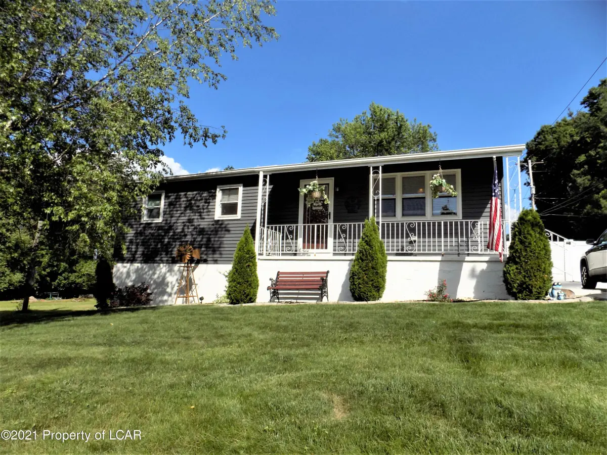 131 Bent Pine Trail, Hazle Township in Hazle Township