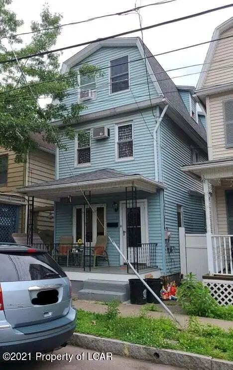 11 Warren Street, Wilkes-Barre in Wilkes-Barre