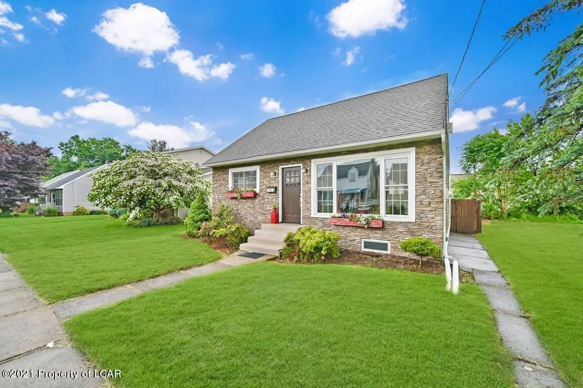 41 Catlin Avenue, Wilkes-Barre in Wilkes-Barre