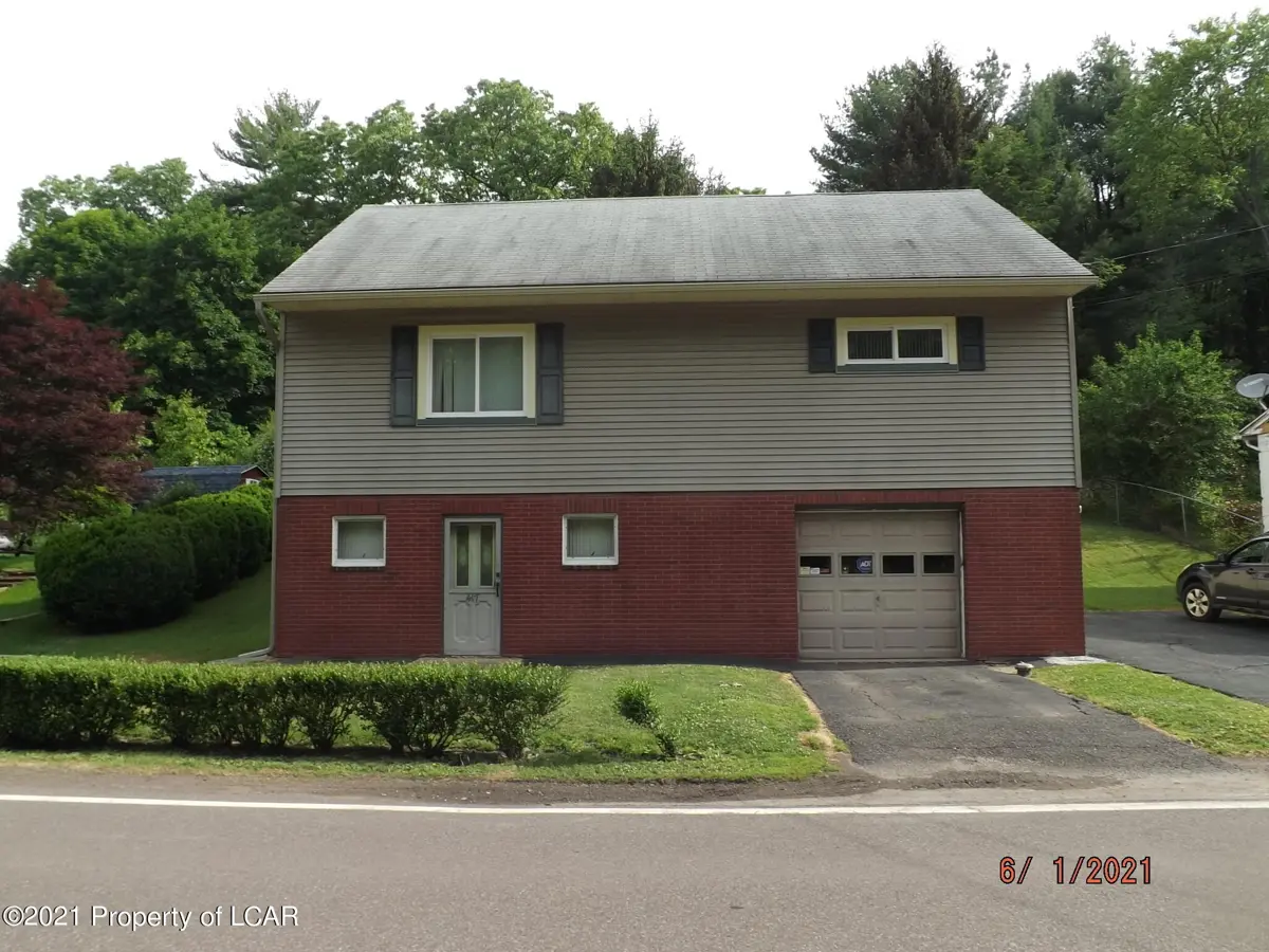 417 Alden Mountain Road, Nanticoke in Nanticoke
