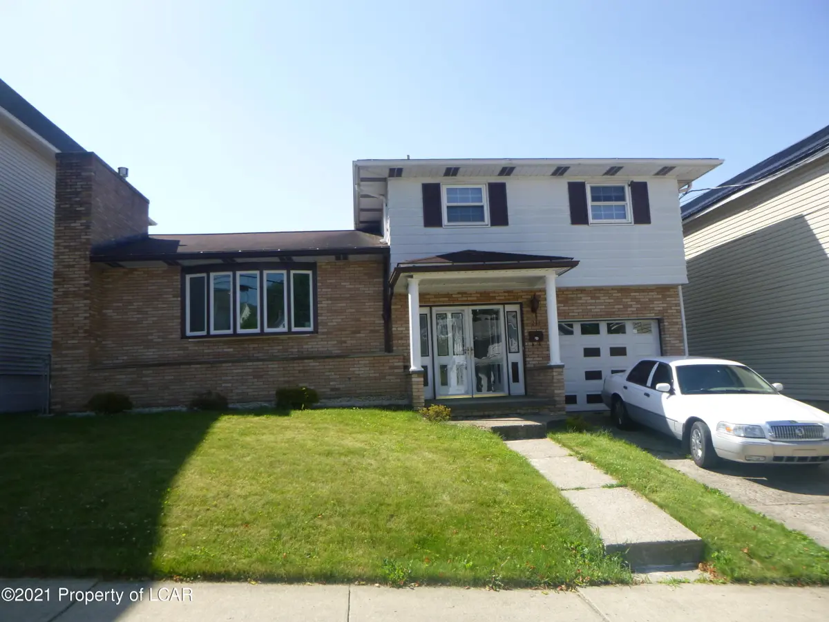 231 W Church Street, Nanticoke in Nanticoke