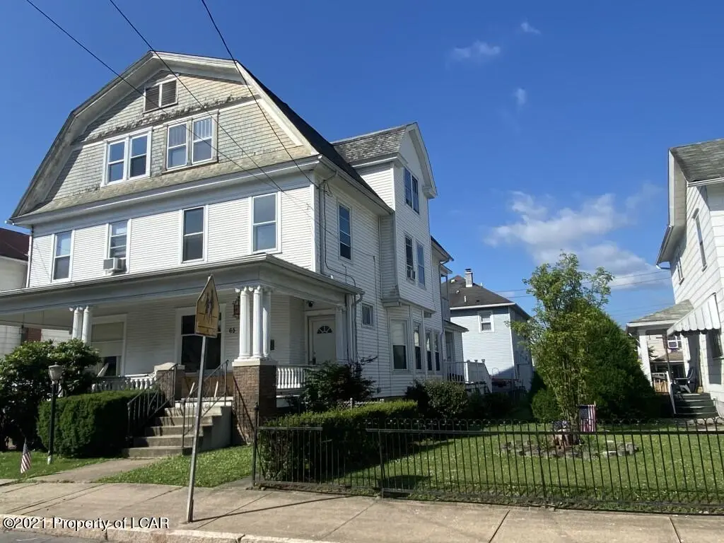 65 Gaylord Avenue, Plymouth in Plymouth