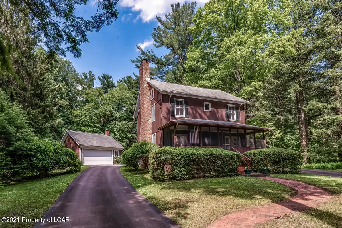 602 Thistle Lane, Bear Creek Village in Bear Creek Village