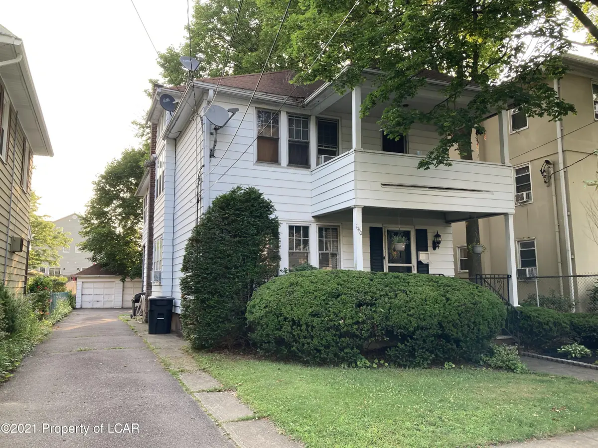 140 E Walnut Street, Kingston in Kingston