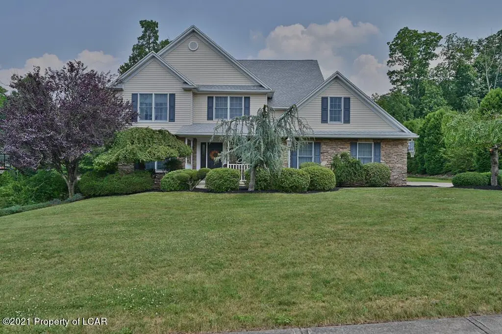 8 Amy Lane, Sugarloaf in Sugarloaf