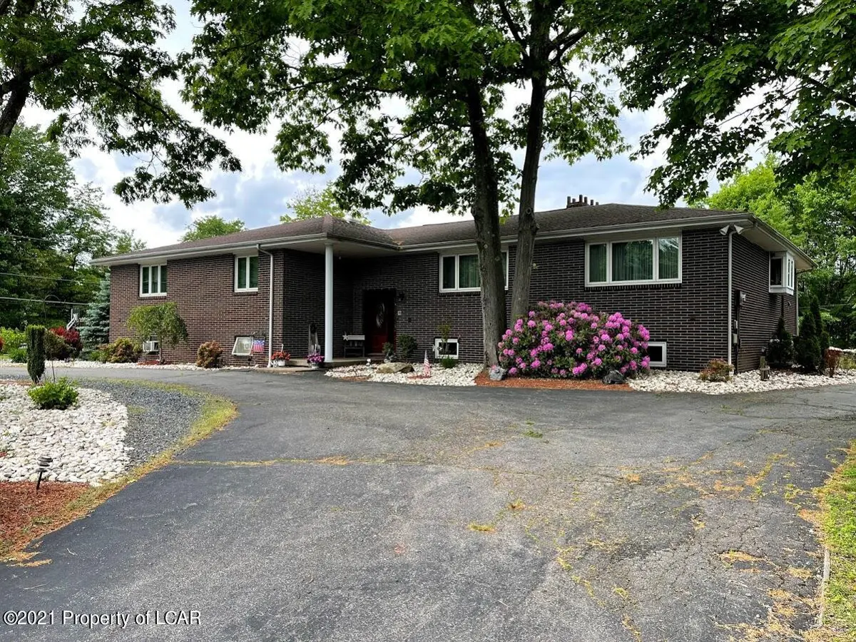 303 Eugene Avenue, Beaver Meadows in Beaver Meadows