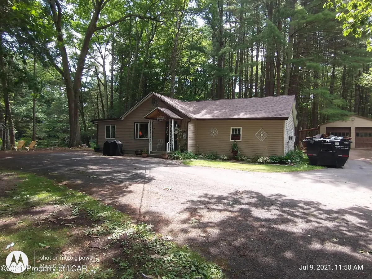 20 Waterton Road, Shickshinny in Shickshinny