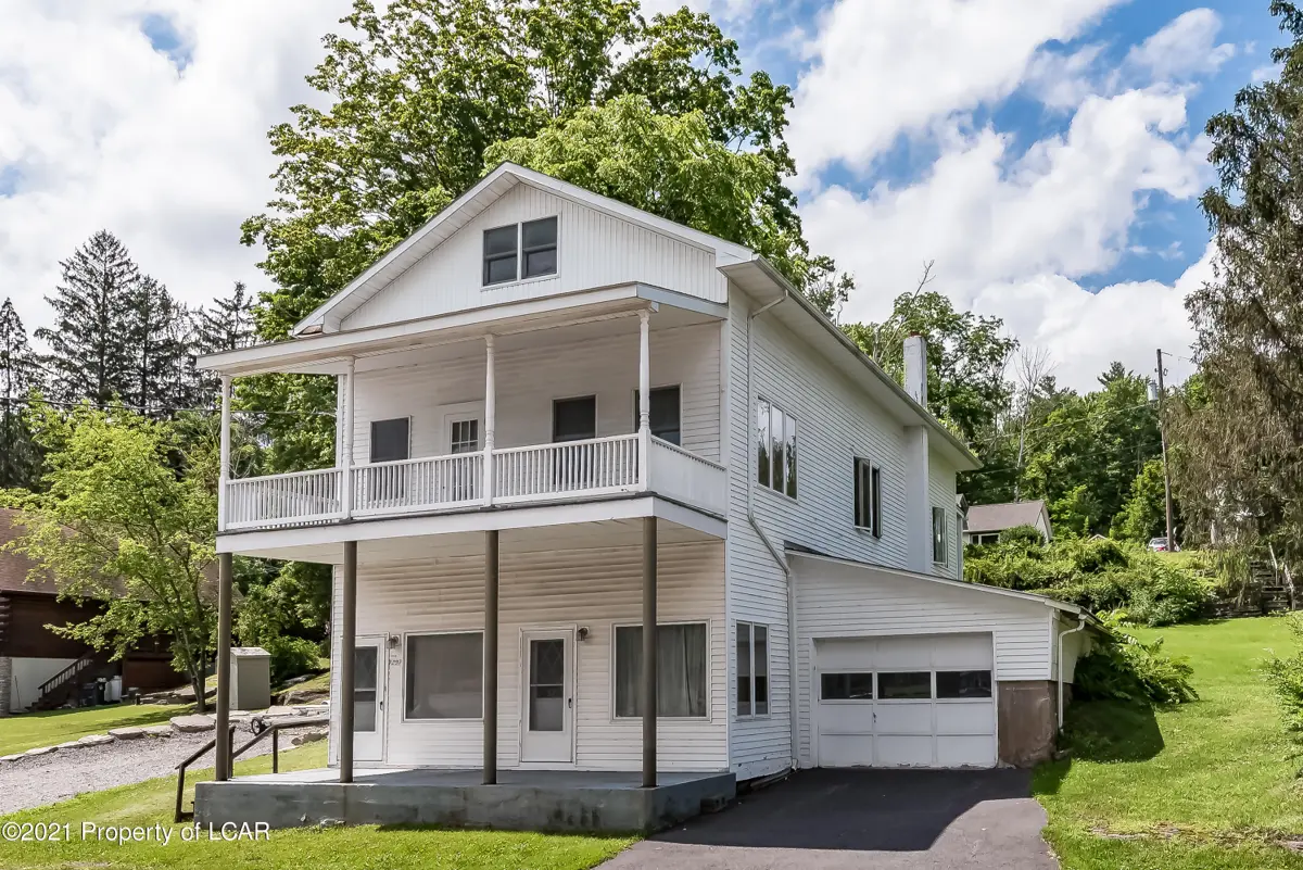 1297 Lakeside Drive, Harveys Lake in Harveys Lake