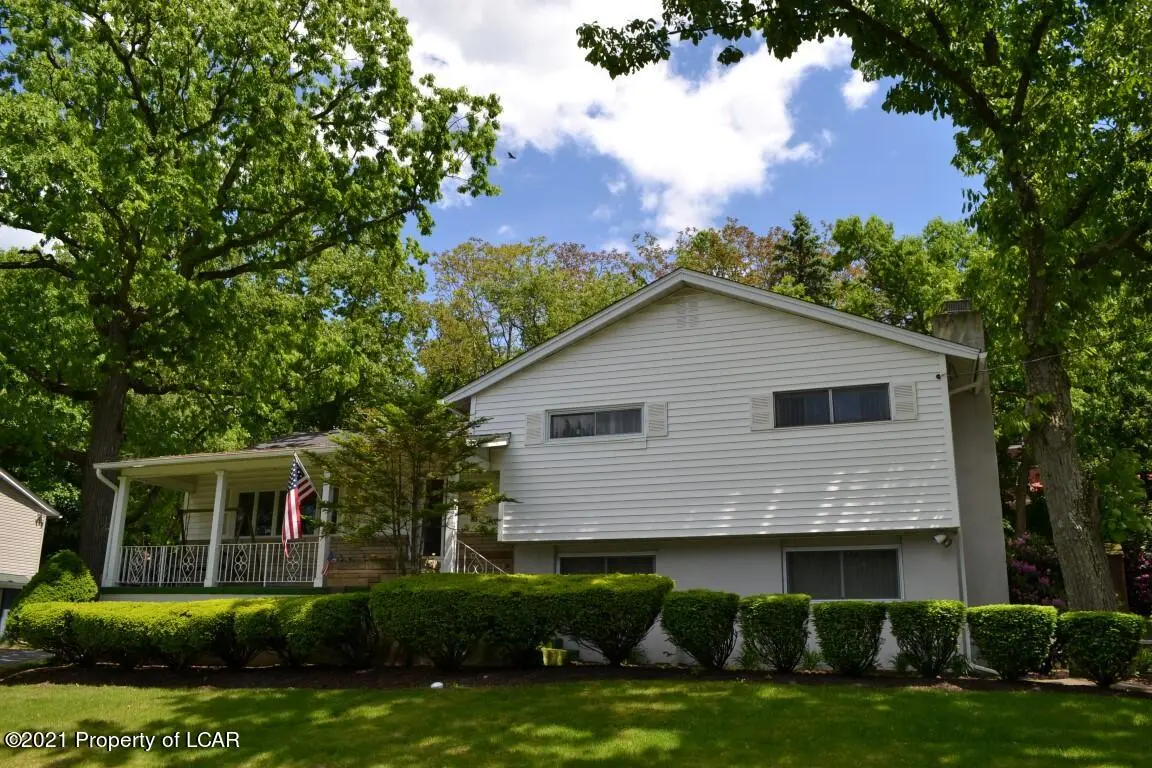 12 Pen-Y-Bryn Drive, Scranton in Scranton