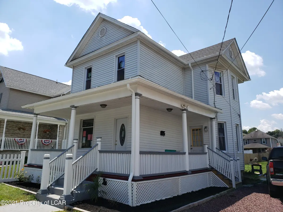 131 Center Street, Pittston in Pittston
