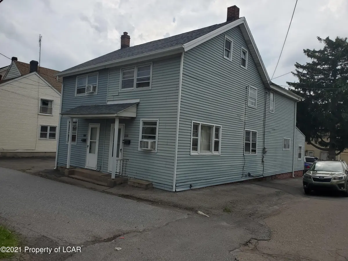 220 S Bennett Court, Hazleton in Hazleton