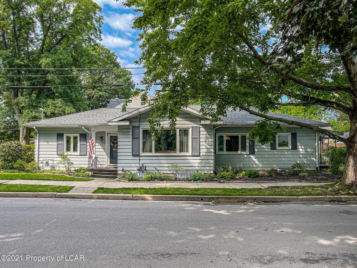 103 Lathrop Street, Kingston in Kingston