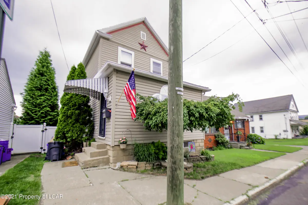 115 Regal Street, Hanover Township in Hanover Township