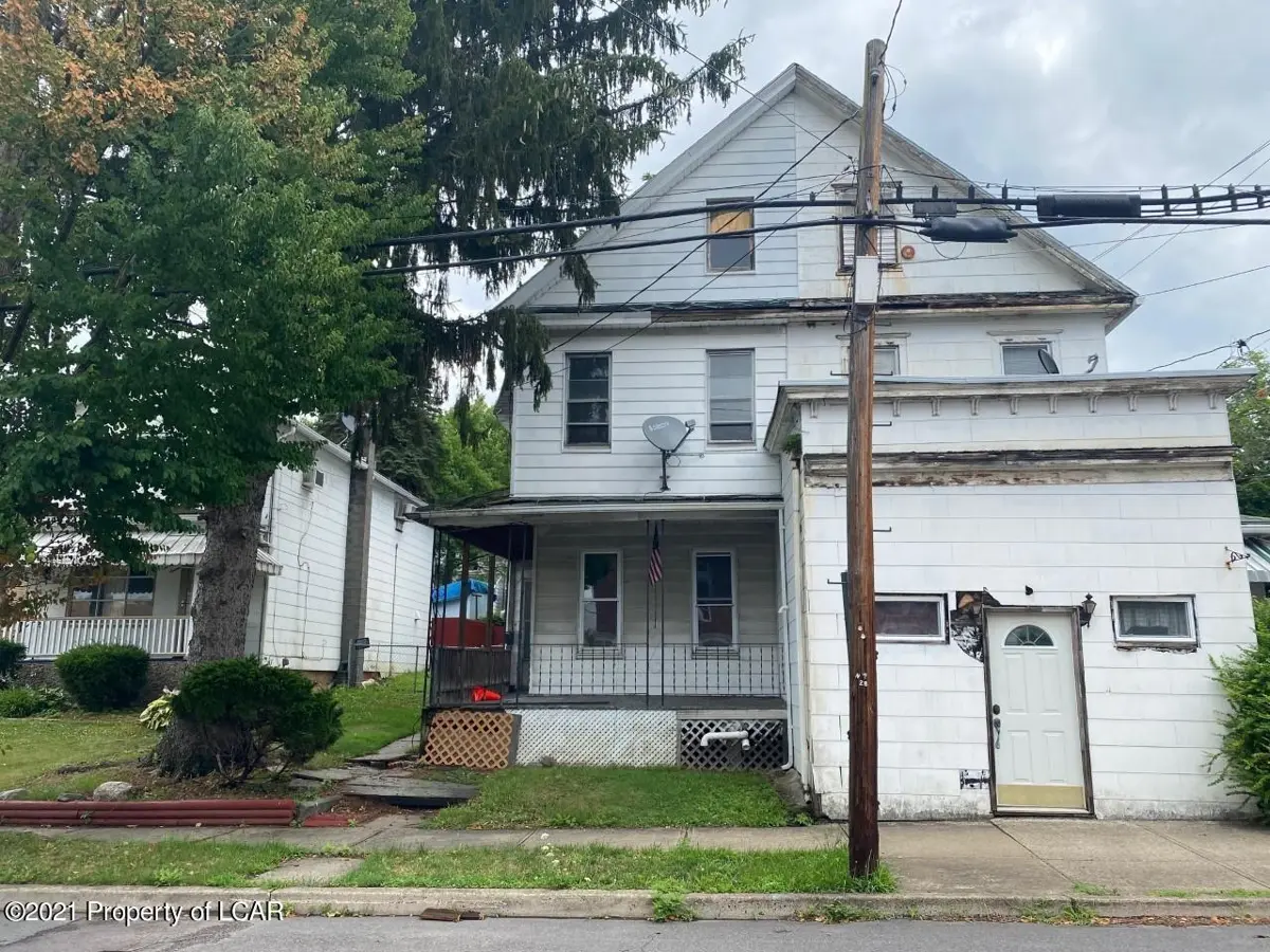449 S Hanover Street, Nanticoke in Nanticoke