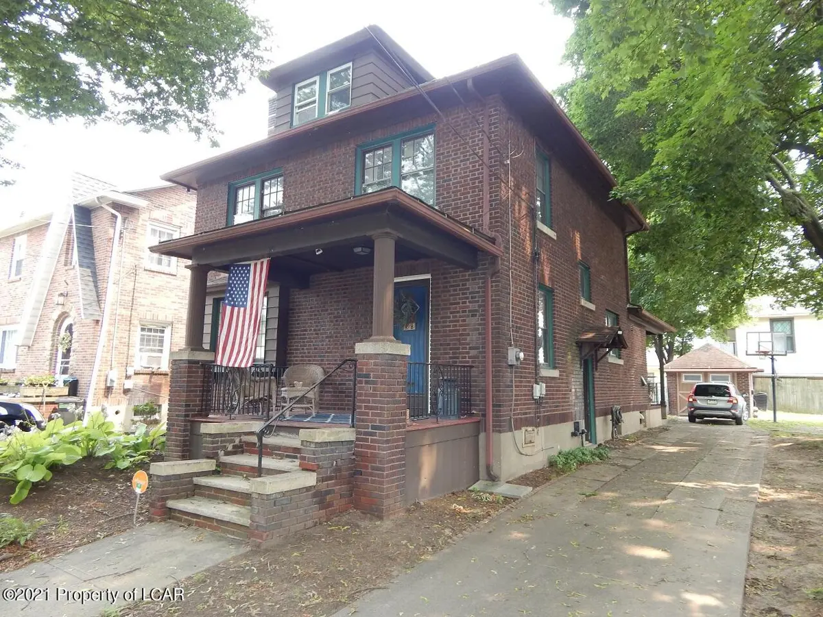 28 N Dawes Avenue, Kingston in Kingston