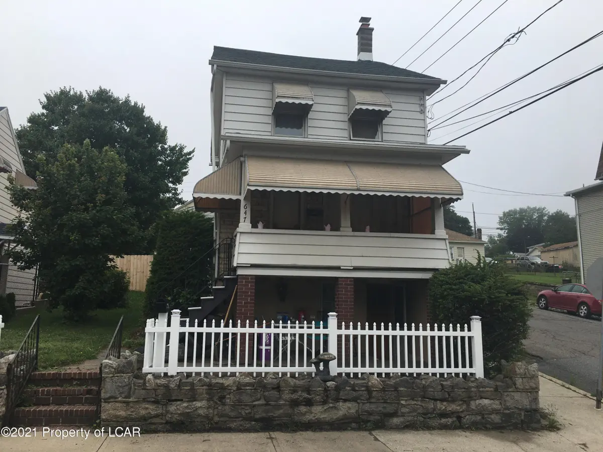 647 E Diamond Ave, Hazleton in Hazleton