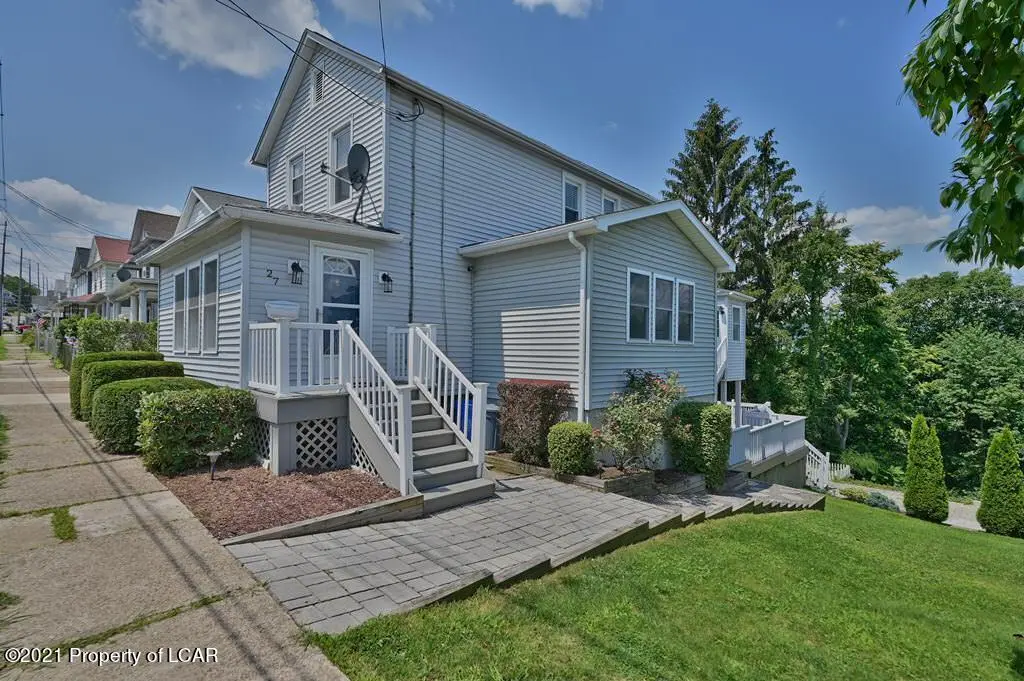 27 Pulaski Street, Hanover Township in Hanover Township