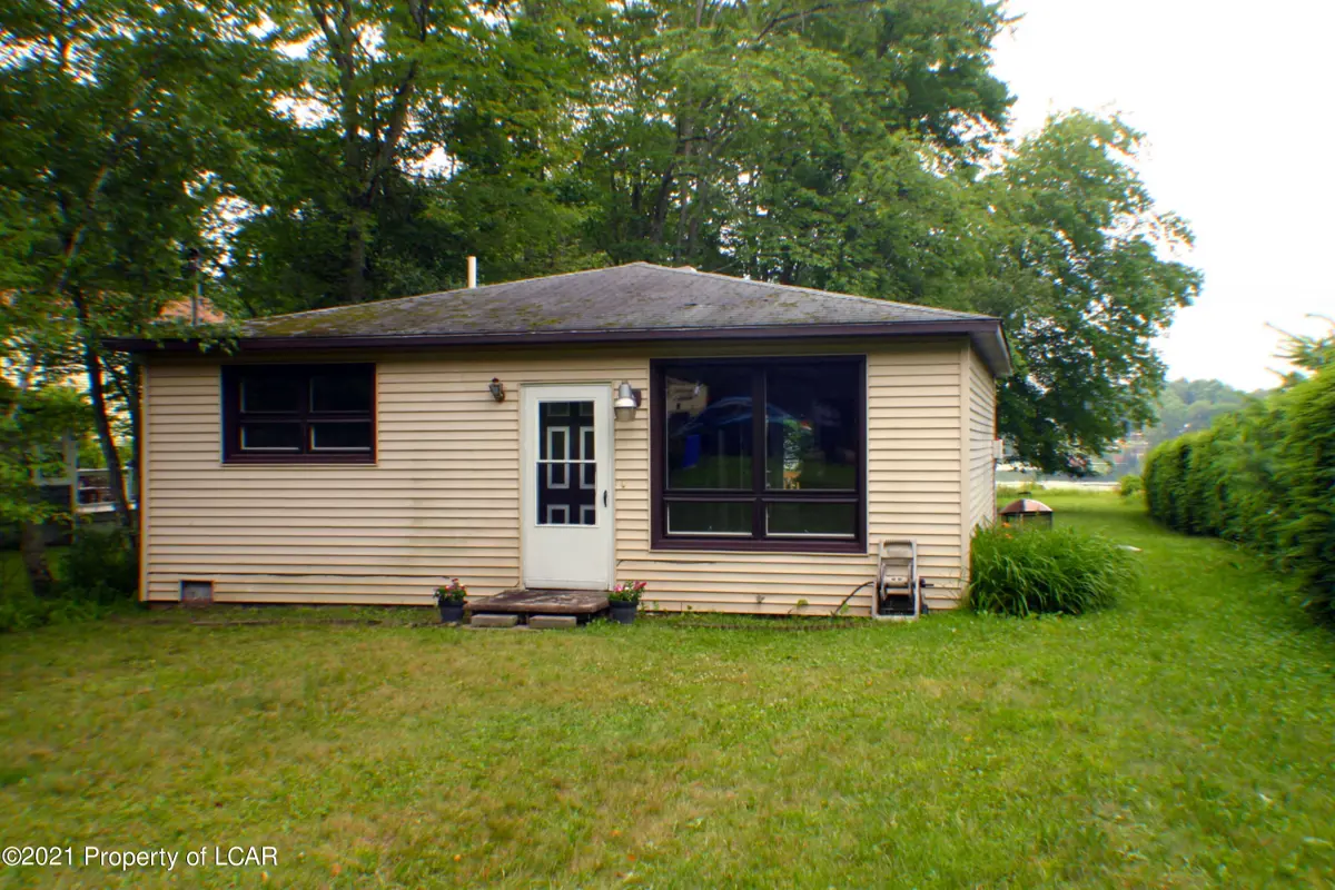 1497 Lakeview Drive, White Haven in White Haven
