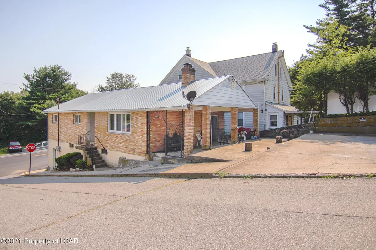 945 E Diamond Avenue, Hazleton in Hazleton