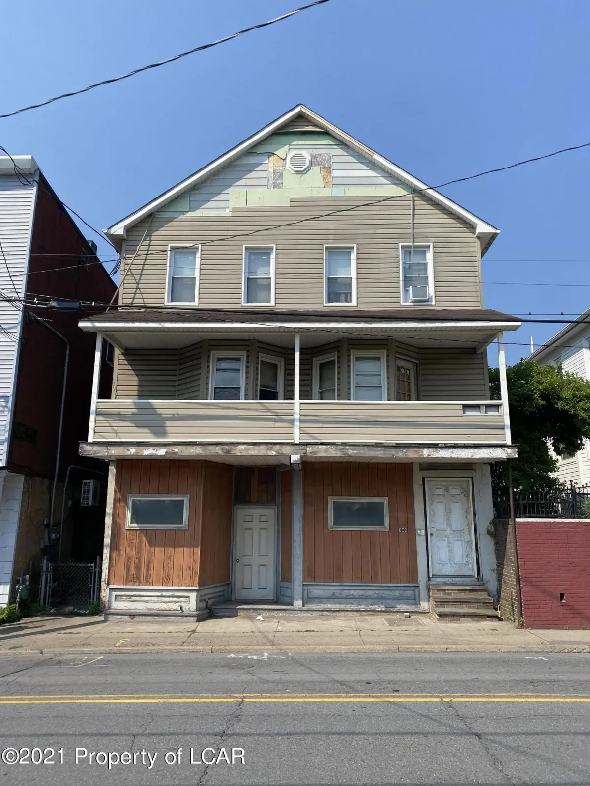 598 Main Street, Edwardsville in Edwardsville