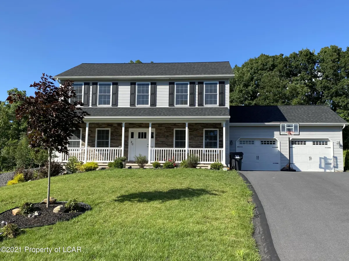 20 Whispering Way, Jenkins Township in Jenkins Township