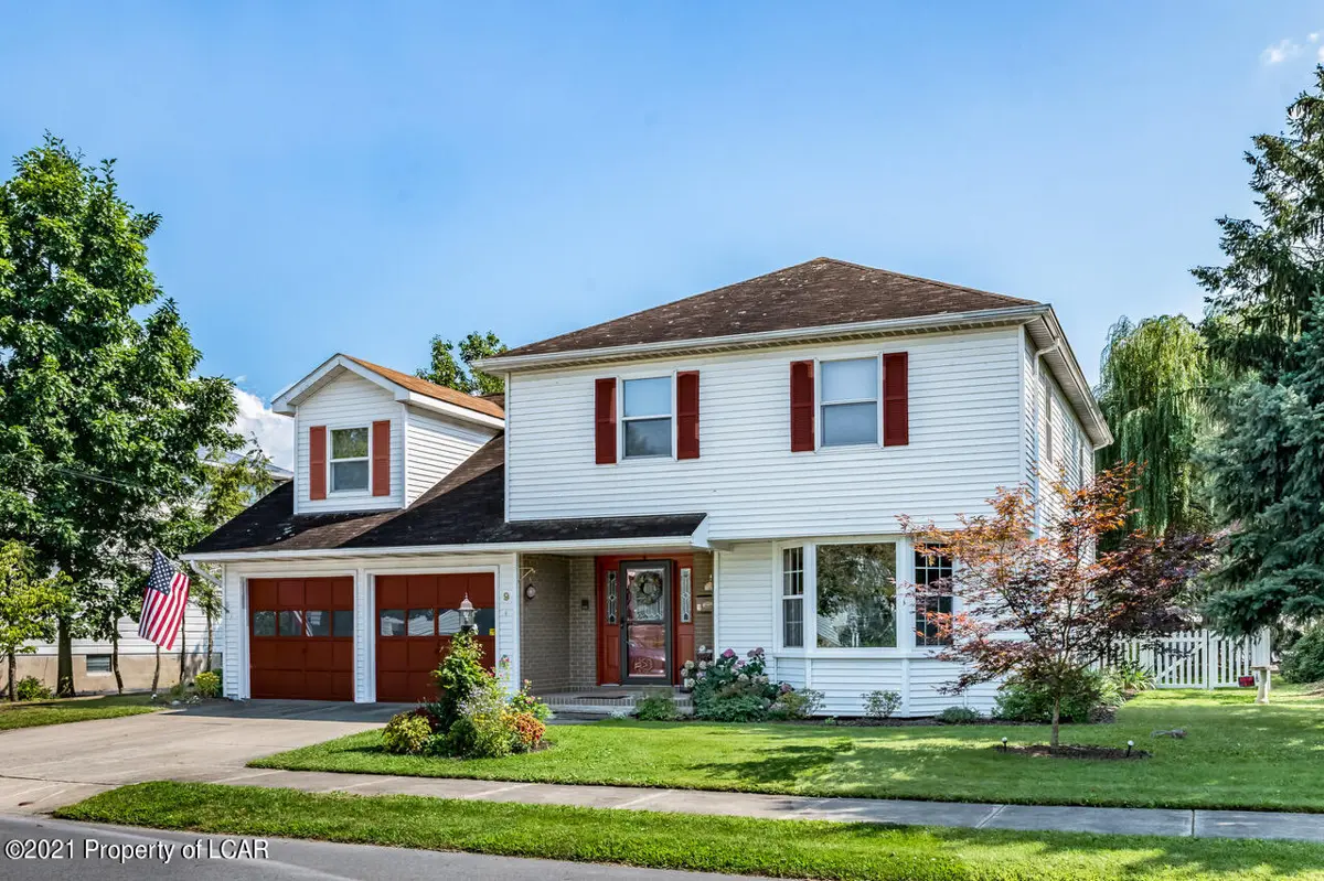 9 W Turner Street, Forty Fort in Forty Fort