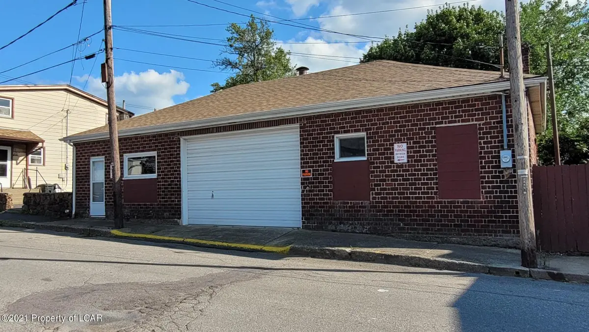 10 E Beech Street, Hazleton in Hazleton