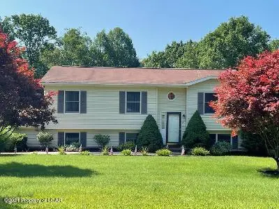 28 Parkland Drive, Mountain Top in Mountain Top