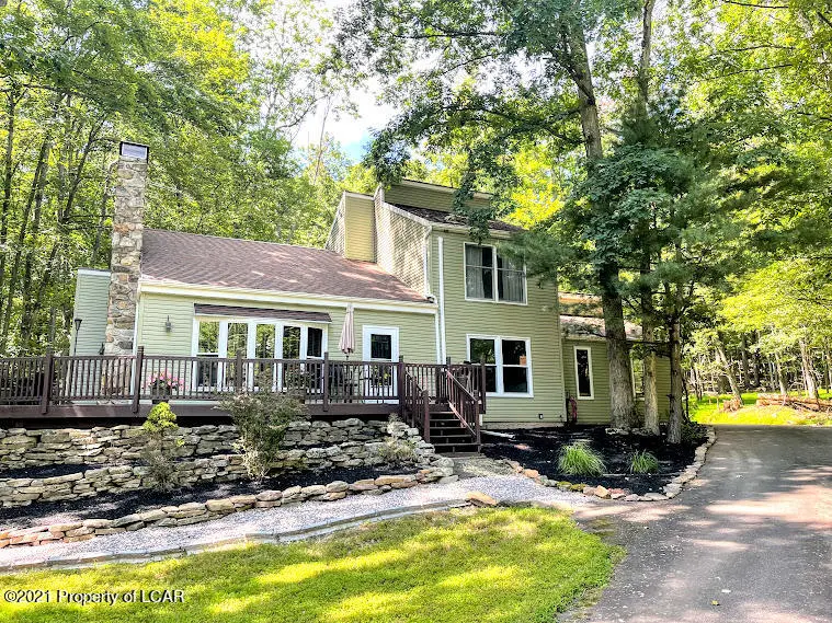 315 W Lake Valley Dr., Hazleton in Hazleton