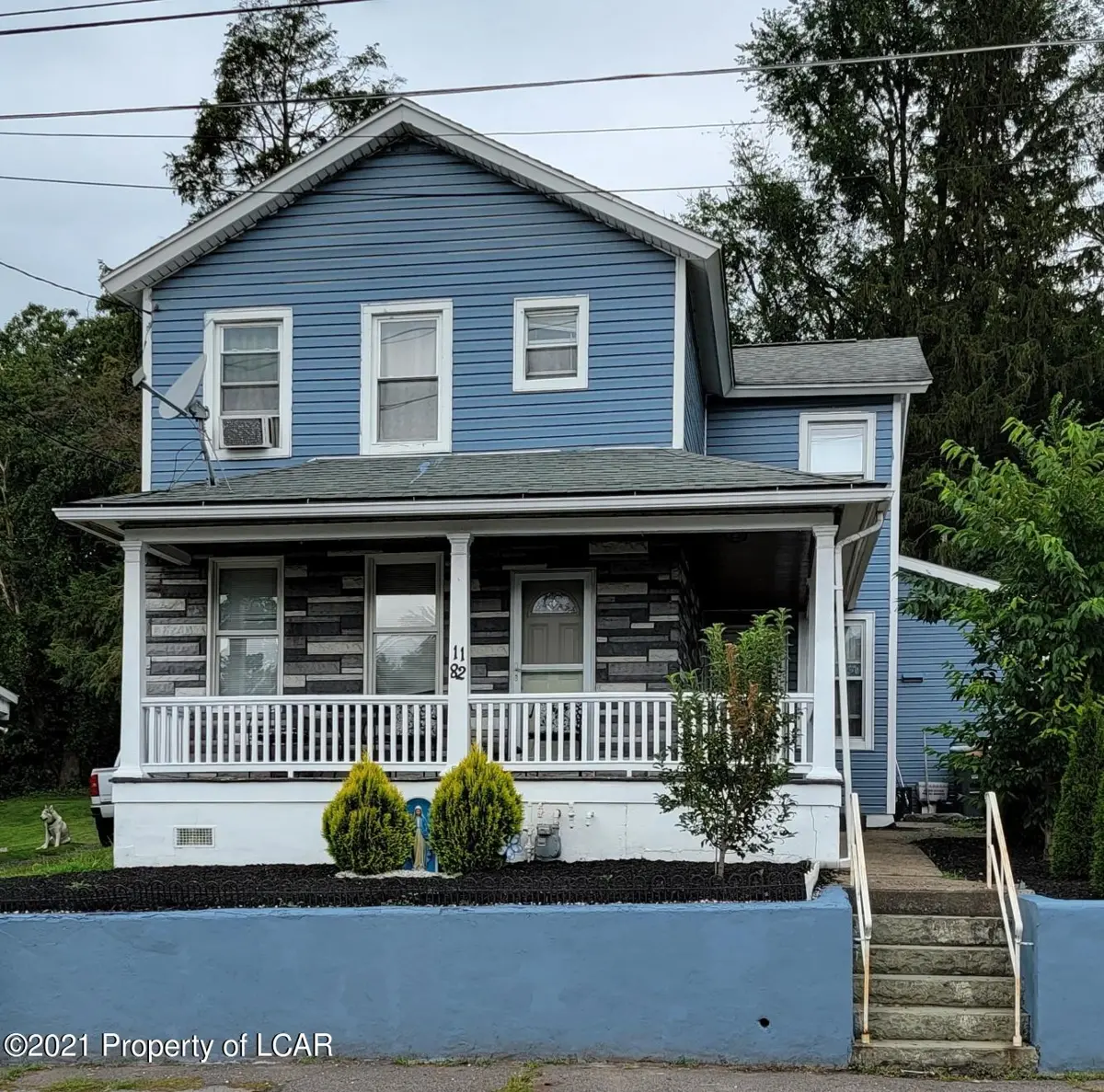 1182 Main Street, Jenkins Township in Jenkins Township