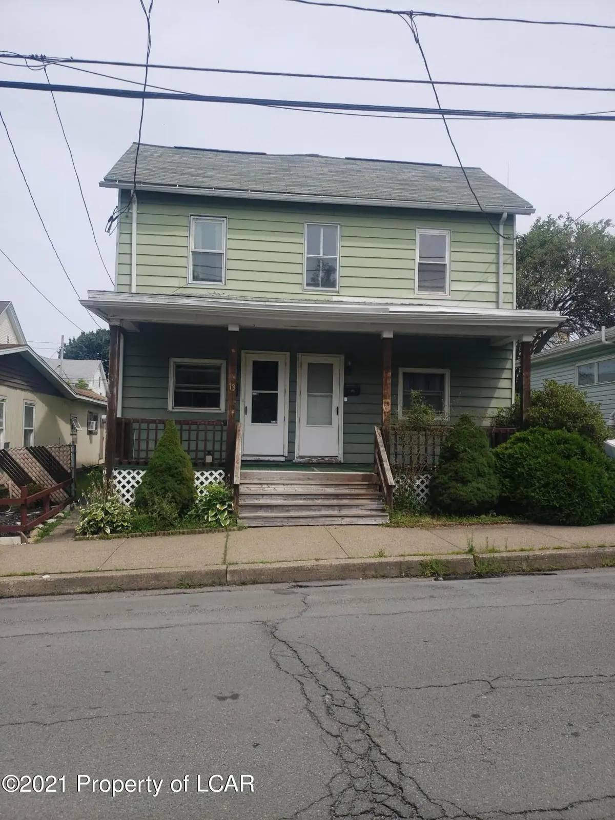 13-15 E Cranberry Avenue, West Hazleton in West Hazleton