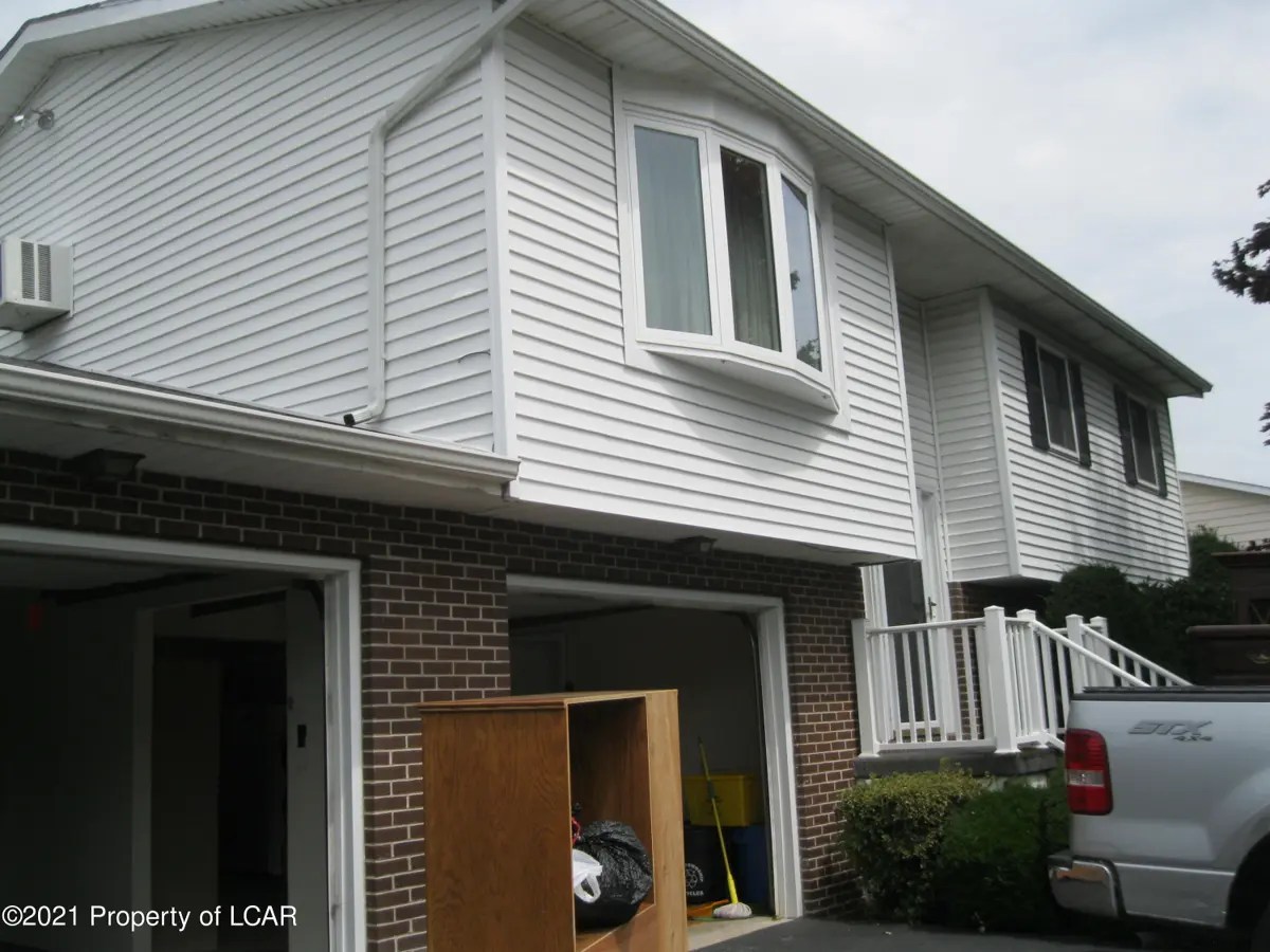 12 Gail Drive, Plains in Plains