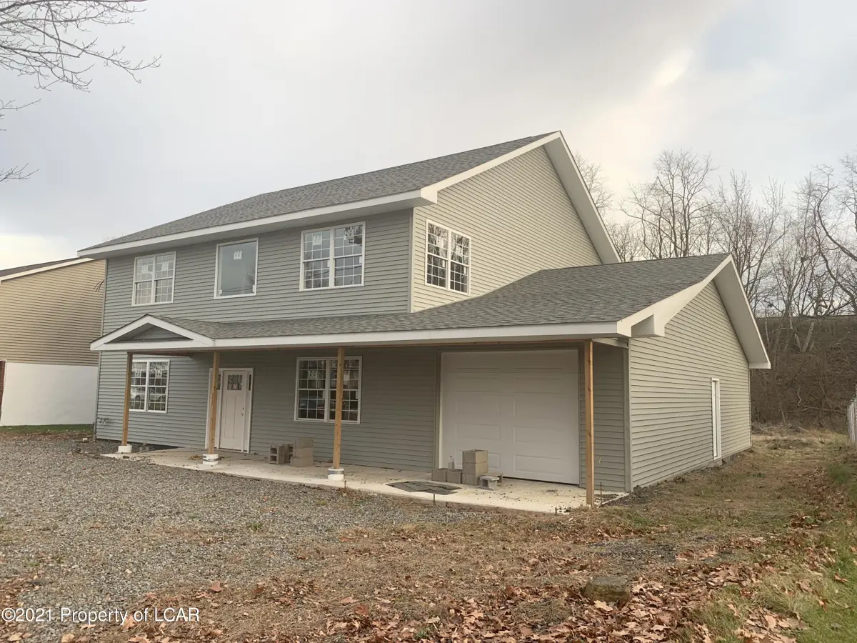 549 N Gates Avenue, Kingston in Kingston