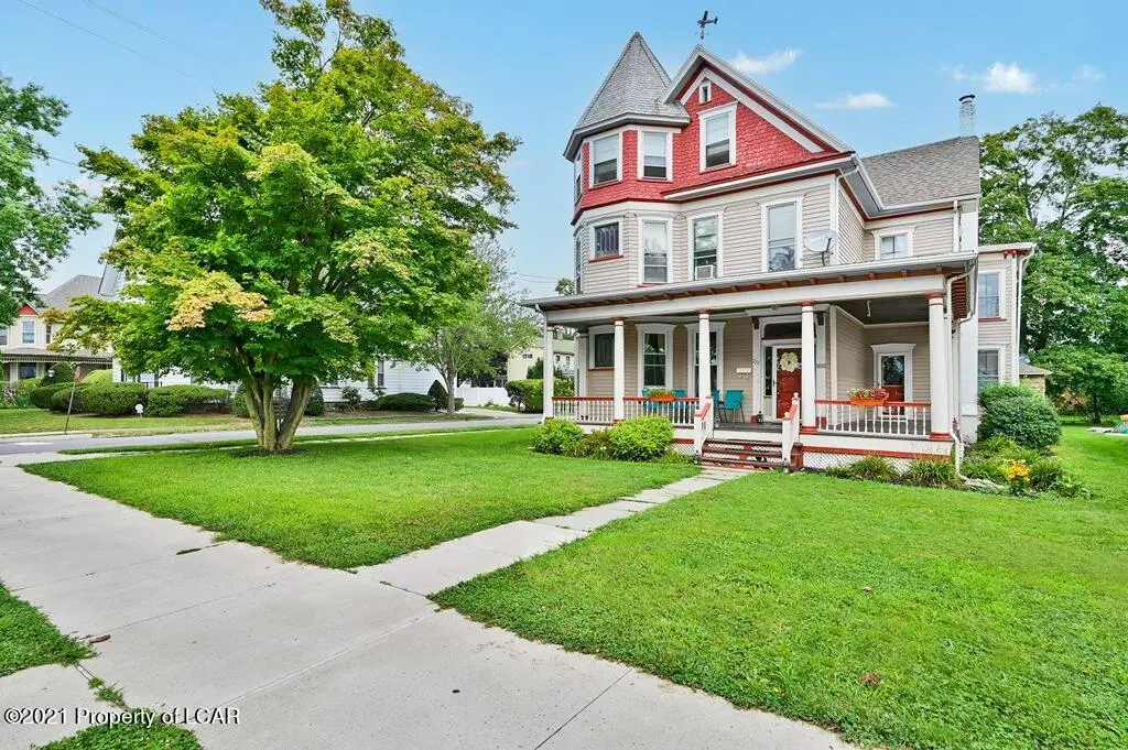 222 Luzerne Avenue, West Pittston in West Pittston