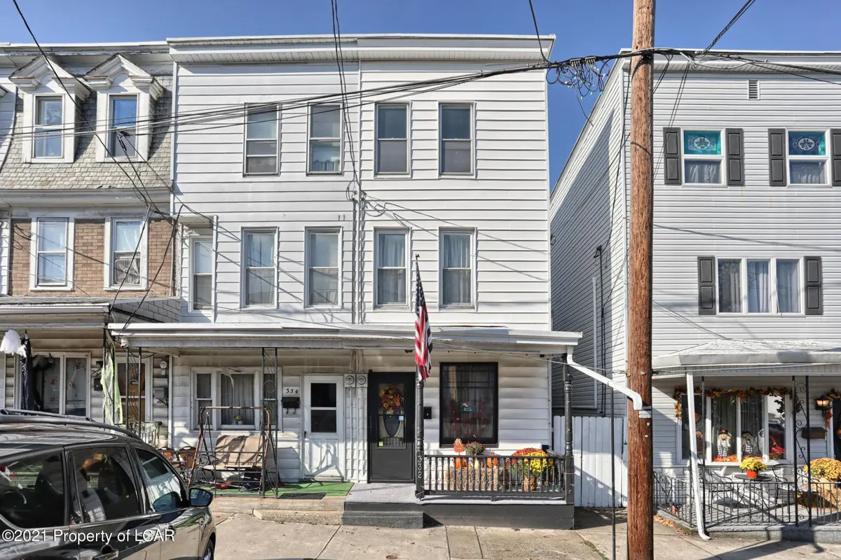 332 S Market St Street, Mount Carmel in Mount Carmel