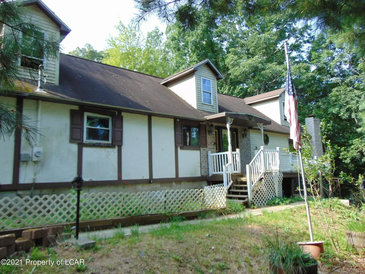 295 Park Drive, Mountain Top in Mountain Top