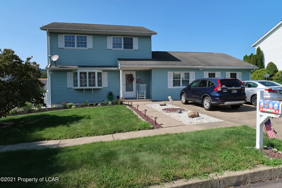 18 Michelle Drive, Larksville in Larksville