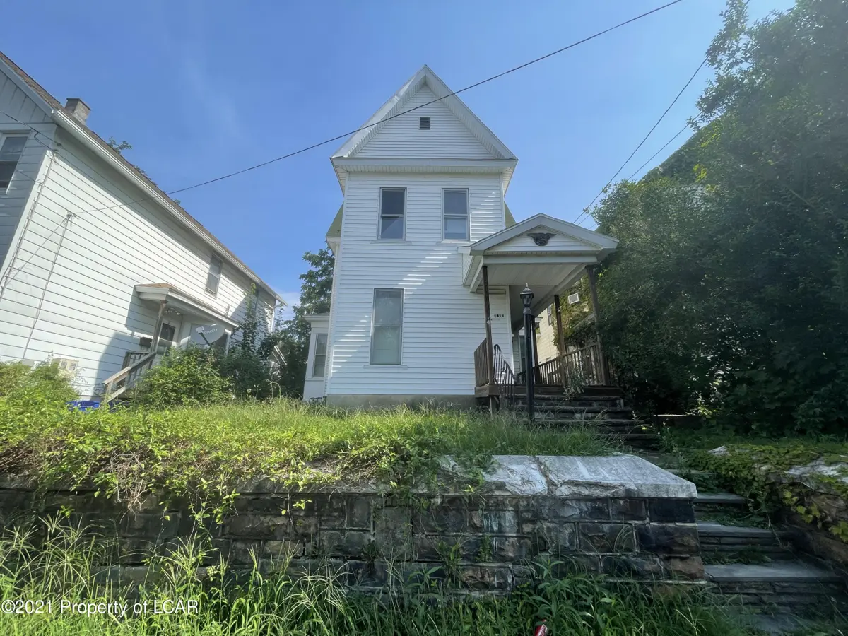 1518 Jackson Street, Scranton in Scranton