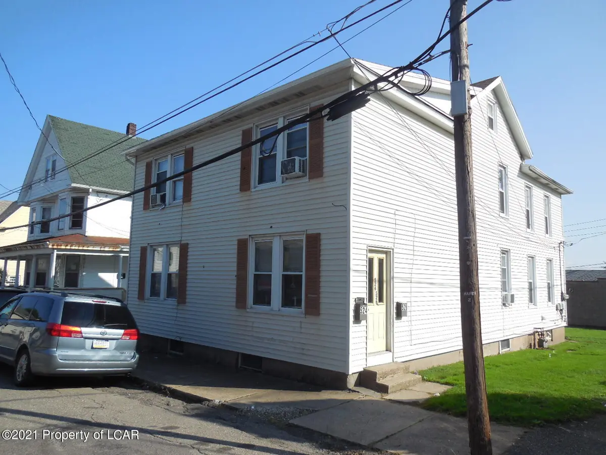 524-526 W Green Street, Hazleton in Hazleton