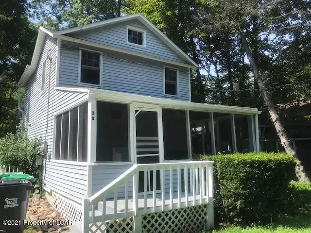 38 Vandermark Avenue, Mountain Top in Mountain Top